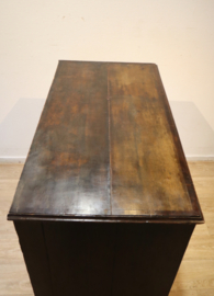 Antieke Engelse commode, 18e eeuw