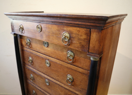 Antieke Hollandse chiffonière