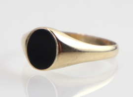 Vintage gouden ring, zegelring, met onyx