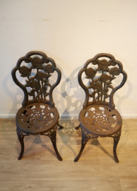 Set gietdijzeren tuinstoelen