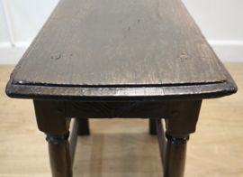 Antieke Engels krukje, Jointstool 17e eeuw