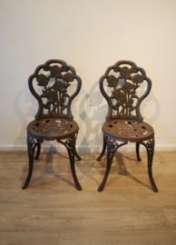 Set gietdijzeren tuinstoelen