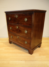 Antieke Hollandse commode, ladekast