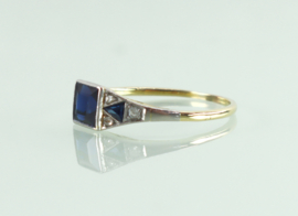 Antieke Art Deco gouden ring saffier en diamant