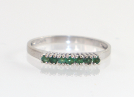 Witgouden ring met smaragd, rijring