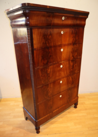 Antieke Hollandse chiffonière