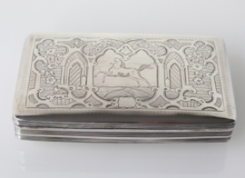 Antieke zilveren gegraveerde tabaksdoos 1854
