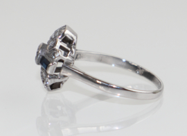 Antieke Art Deco witgouden ring met diamant en saffier
