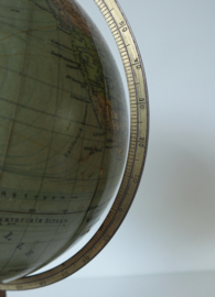 Antieke Nederlandse globe Krause, 1933