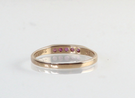 Gouden ring met robijnen, rijring