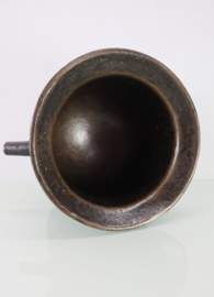 Antieke bronzen vijzel