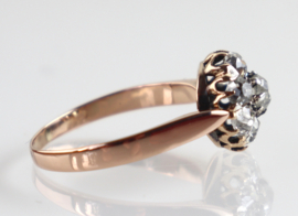 Antieke roségouden ring met oud slijpsel diamanten