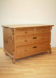 Antieke grenenhouten commode