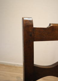 Antieke Engelse armstoel, postoel