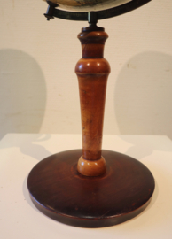 Antieke Nederlandse globe, Dr. Neuse ca. 1929