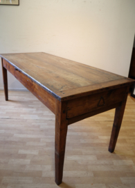 Antieke Franse tafel
