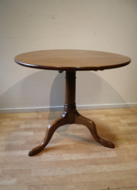 Antieke Engelse Tilttop tafel