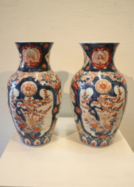 Set antieke Imari porseleinen vazen