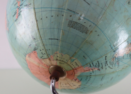 Vintage globe SVH