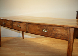 Antieke Franse tafel
