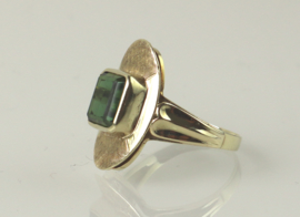 Vintage gouden ring met groene toermalijn, jaren '60