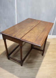 Antieke Engelse wandtafel, gateleg