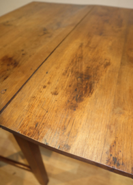 Antieke Engelse wandtafel