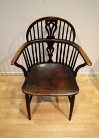 Antieke Engelse Windsorstoel taxushout, ca 1800
