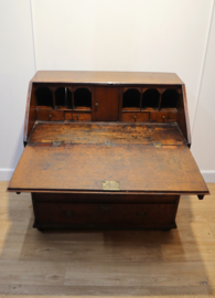 Antieke Engelse secretaire, 18e eeuw