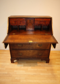 Antieke Engelse secretaire