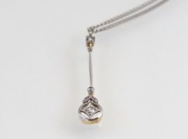 Art Deco gouden hanger diamant aan collier