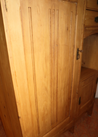 Antieke Jugendstil kast