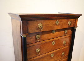 Antieke Hollandse chiffonière