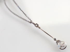 Art Deco gouden hanger diamant aan collier