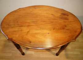 Antieke Hollandse tafel 19e eeuw