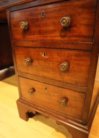 Antiek Engels bureau