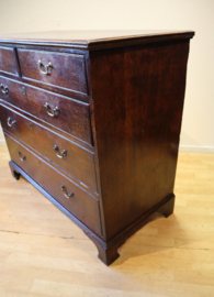 Antieke Engelse commode 18e eeuw