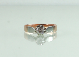 Antieke gouden solitair ring oud slijpsel diamant