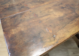 Antieke Spaanse tafel