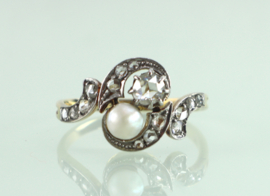 Antieke Art Deco Toi et Moi gouden ring diamanten en parel