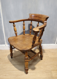 Antieke Engelse captainchair, 19e eeuw