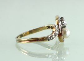 Antieke Art Deco Toi et Moi gouden ring diamanten en parel