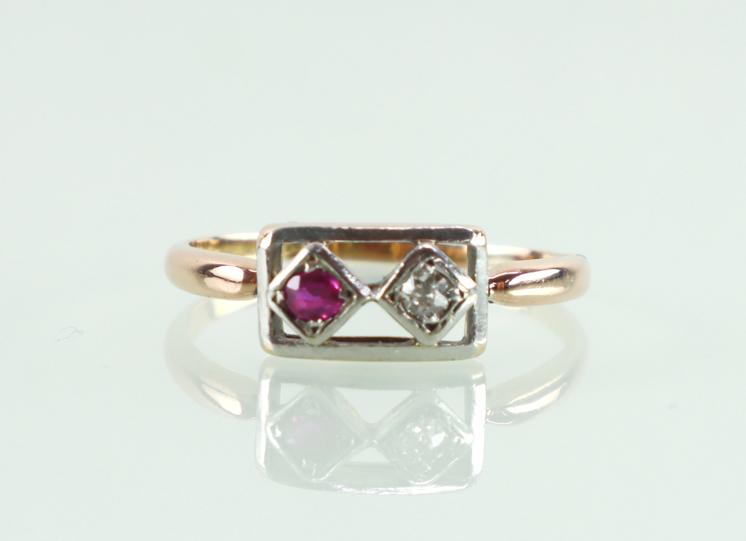 Antieke 18k roségouden ring diamant robijn Art Deco