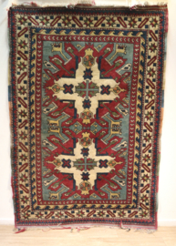 Antiek Perzisch kleed Kazak