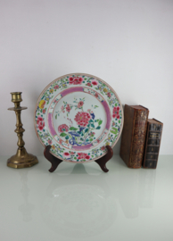 Chinees porseleinen Famile Rose bord