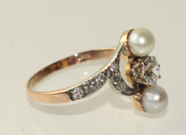 Antieke Art Nouveau ring met oudslijpsel diamant en parels