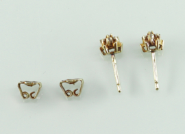 Gouden oorbellen 18 karaat briljant diamanten
