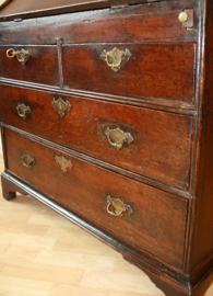 Antiek Engels klepbureau 18e eeuw