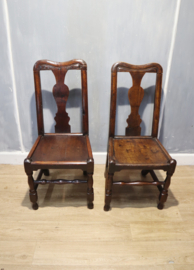 Twee Engelse stoelen, 18e eeuw