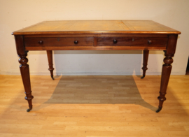 Antieke Engelse schrijftafel, partnerdesk